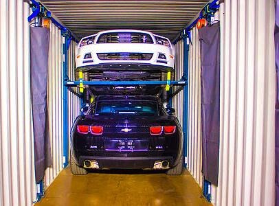 Suriname auto invoeren container